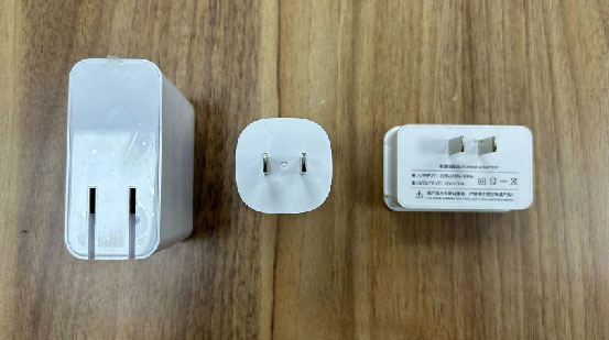3C电子 手机充电器焊接-超声波塑料焊接机